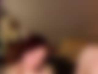 Ariana and Lina's Live Sex Cam Show