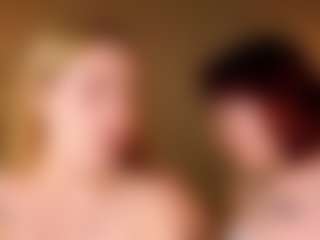 Ariana and Lina's Live Sex Cam Show