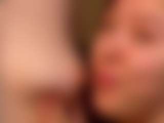 Live cam show with Ariana and Lina - Shaved Pussy on Fling VIP Chat