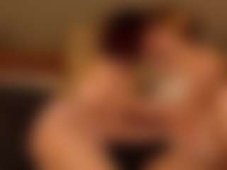 Ariana and Lina's Live Sex Cam Show