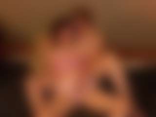 Live cam show with Ariana and Lina - Cum on crypto-cams
