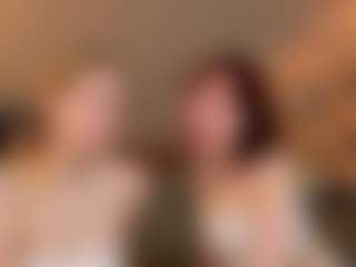 Ariana and Lina's Live Sex Cam Show
