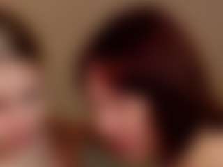 Ariana and Lina's Live Sex Cam Show