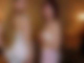 Ariana and Lina's Live Sex Cam Show