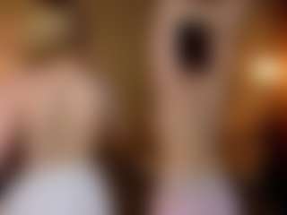 Ariana and Lina's Live Sex Cam Show