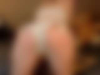 Live cam show with Ariana and Lina - Milk on Camsoda Late Night