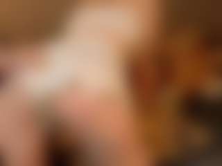 Live cam show with Ariana and Lina - Thin on fuck-show.com