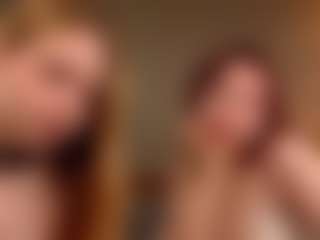 Ariana and Lina's Live Sex Cam Show