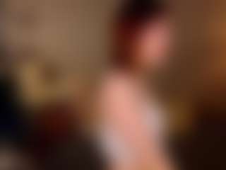 Live cam show with Ariana and Lina - Doggy on AdultVida.com