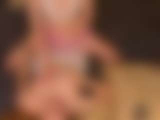 Live cam show with Ariana and Lina - Milk on Camsoda