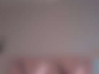 Live cam show with Nova-Silk - Strip on Instabang