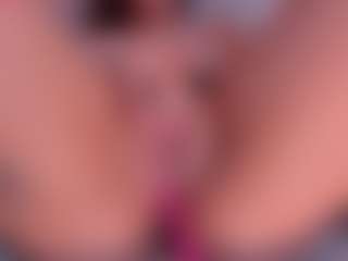 Live cam show with Nova-Silk - Red Hair on livesuperchat.net