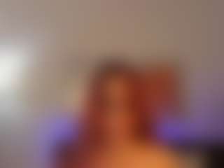 Live cam show with Nova-Silk - Red Hair Squirt on x69.live
