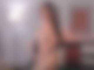 Live cam show with Nova-Silk - Red Hair on StripNow