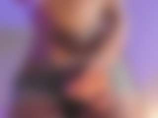 Live cam show with Nova-Silk - Red Hair Young Adult on Gym Cam Girls