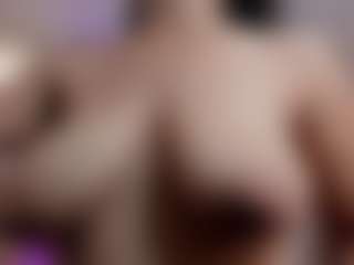 Live cam show with raye-williams - Milk on xxxlivecams.org