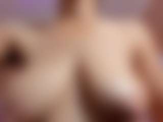 Live cam show with raye-williams - Milk on TeamSkeetLive