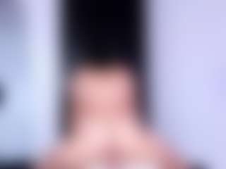 Live cam show with Sisilv - Petite on Camming Site