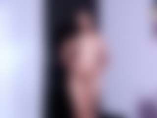 Live cam show with Sisilv - Striptease on CamClone