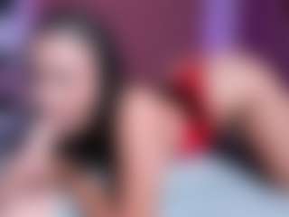 Live cam show with Sisilv - Normal on StripNow