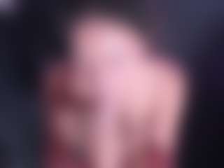 Live cam show with Sisilv - Fingering on SinfulBabes