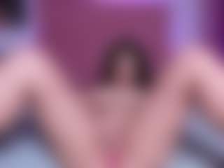 Live cam show with Sisilv - Facial Piercings on live.xbliss.ai