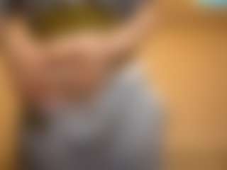 Live cam show with TheolaKassis - Hairy Pussy on sexytreat.net