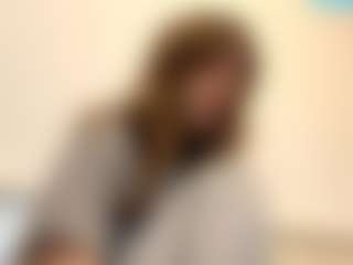 Live cam show with TheolaKassis - Granny on Latina Girls