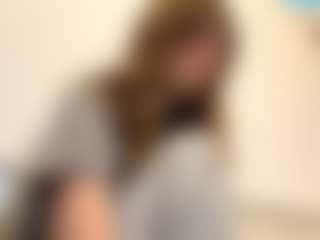 Live cam show with TheolaKassis - Facial on Milf Play