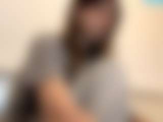 Live cam show with TheolaKassis - Facial on UwU Esports