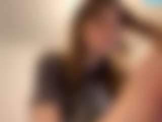 Live cam show with TheolaKassis - Squirt on Soda Cam