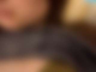 Live cam show with TheolaKassis - Brown Eyes on fapnchat