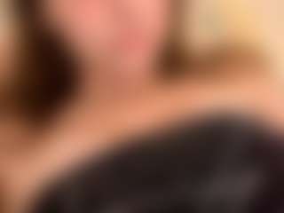 Live cam show with TheolaKassis - Hairy Pussy Toys on sexylive.show