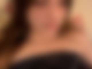 Live cam show with TheolaKassis - Ebony on Camming Site | germany