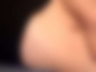 TheolaKassis's Live Sex Cam Show