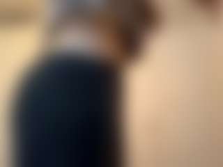 TheolaKassis's Live Sex Cam Show