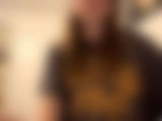 Live cam show with TheolaKassis - Average on Hubzter Live