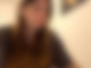 Live cam show with TheolaKassis - Fingers on CamwithHer