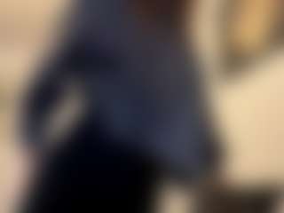 Live cam show with TheolaKassis - Full Nudity on madthumbs