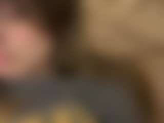 Live cam show with TheolaKassis - Ebony Blowjob on Uber Horny