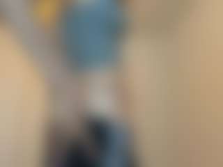 Live cam show with TheolaKassis - Normal on Hubzter Live