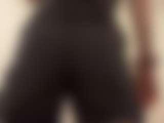 Live cam show with TheolaKassis - Granny Brown Hair on Camsoda
