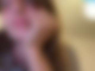 Live cam show with TheolaKassis - Average on Camsoda