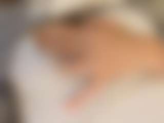 Live cam show with TheolaKassis - Facial Piercings on sexylive.show