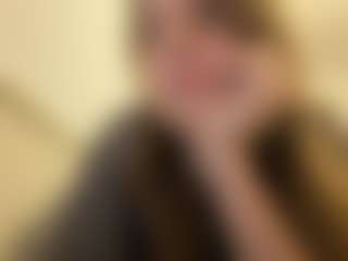 Live cam show with TheolaKassis - Skinny on Camsoda Late Night