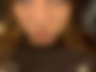 Live cam show with TheolaKassis - Hairy Pussy on Pornisteam.com