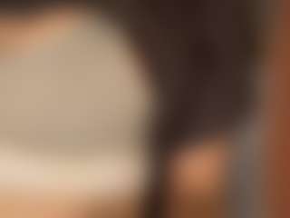 Live cam show with TheolaKassis - Natural on Camsoda