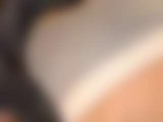 Live cam show with TheolaKassis - Ebony Teen (18+) on Hubzter Live