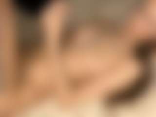 Live cam show with VennieSotolongo - Average on studioflirtlive.com