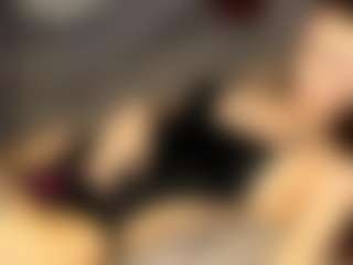 VennieSotolongo's Live Sex Cam Show